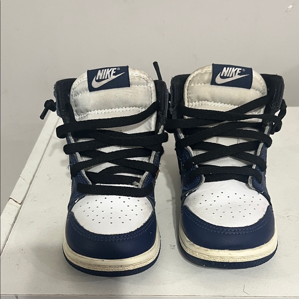 Jordan 1s Toddler 8c.